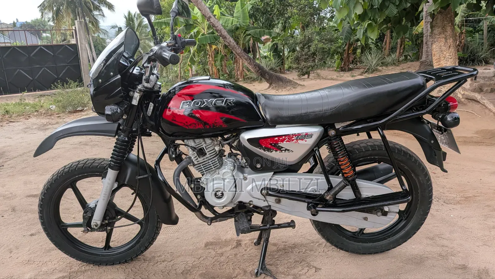 Bajaj Boxer X125 2025 Black