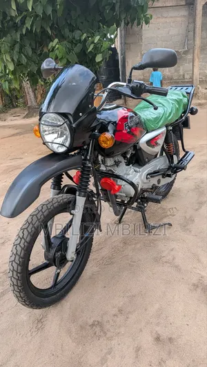 Bajaj Boxer X125 2025 Black