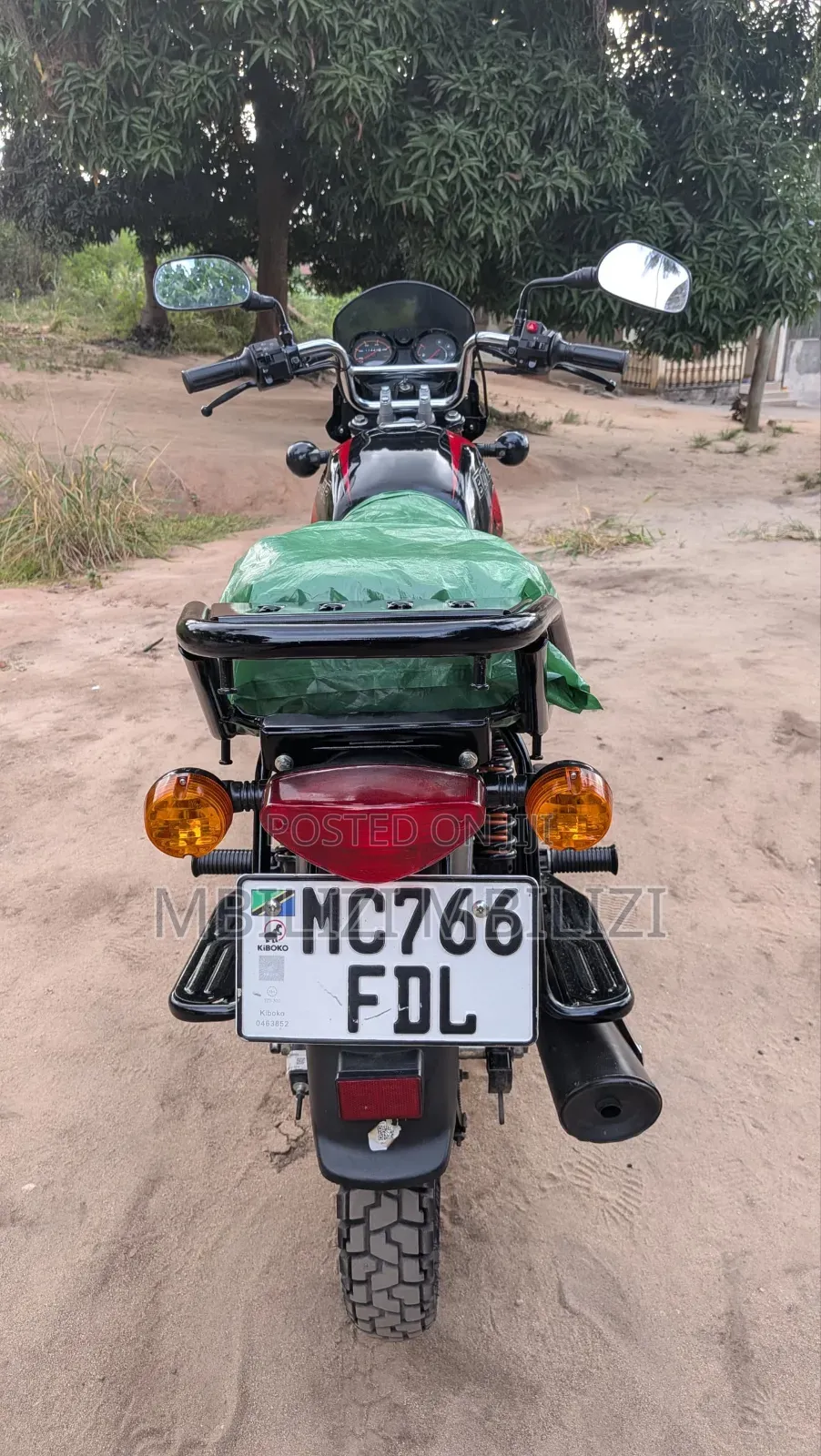 Bajaj Boxer X125 2025 Black