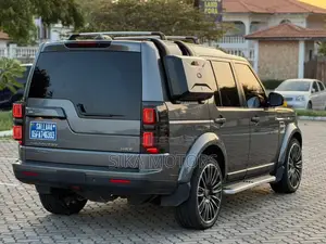 Land Rover Discovery 2015 Gray