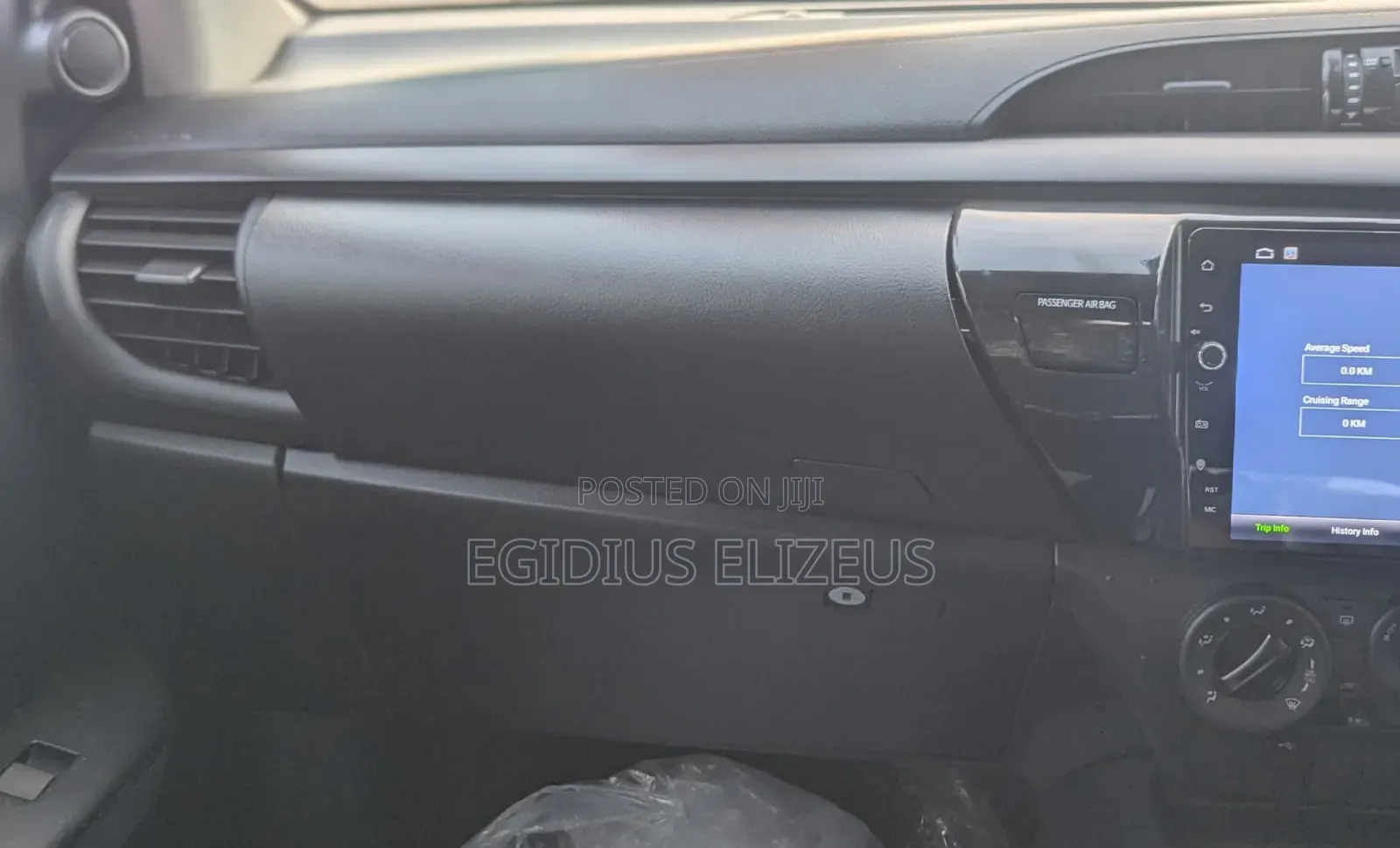 Toyota Hilux 2019 Black