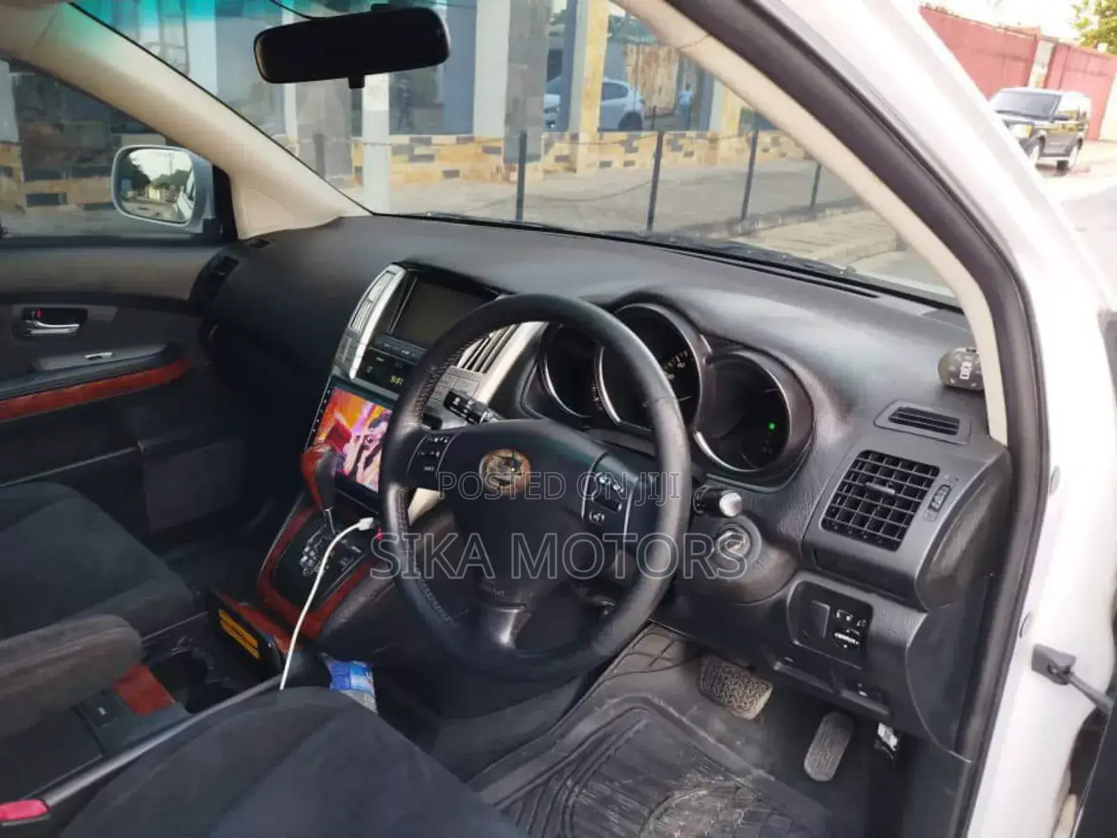 Toyota Harrier 2008 White