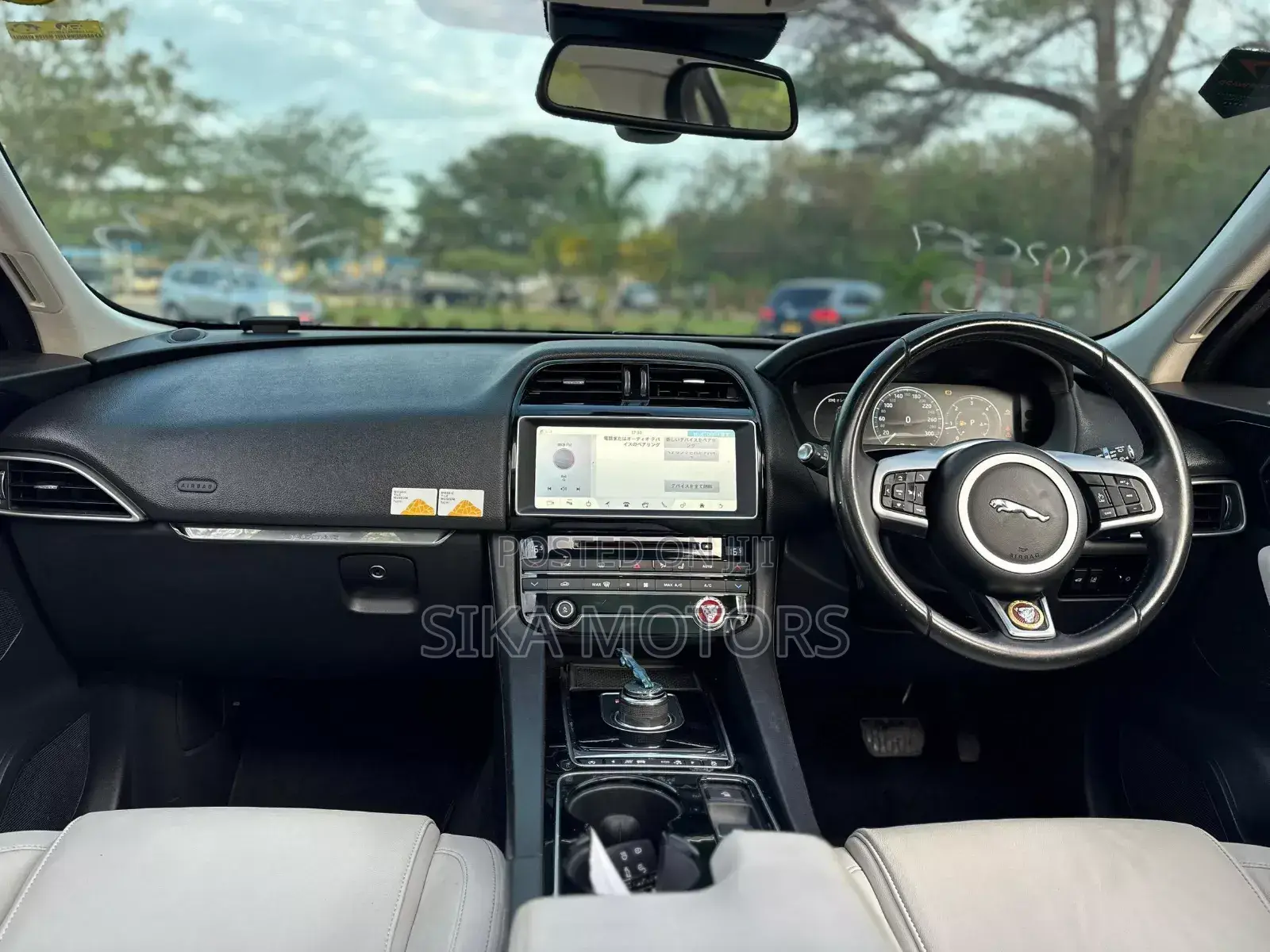 Jaguar F-Pace 2019 Green
