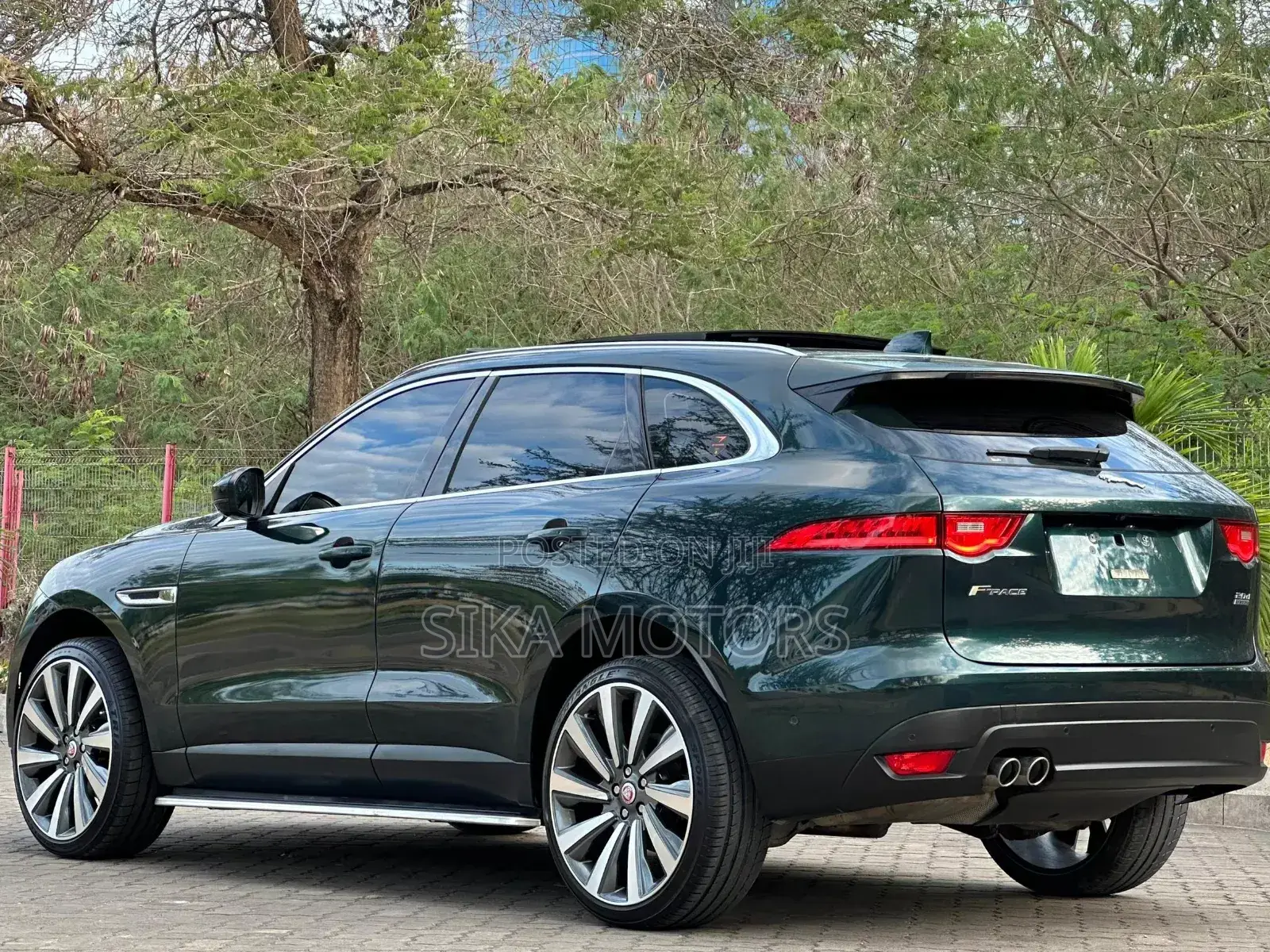 Jaguar F-Pace 2019 Green