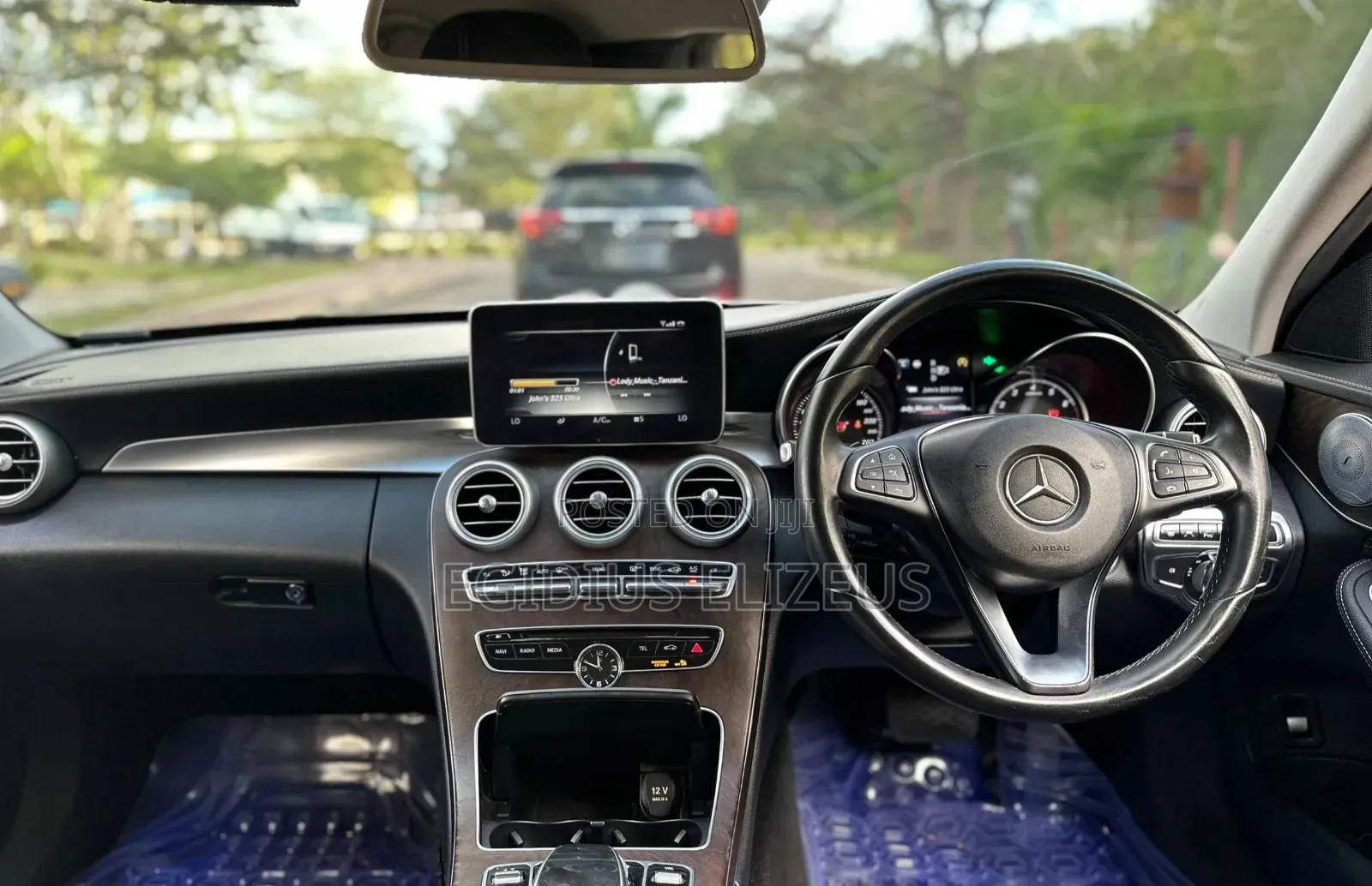 Mercedes-Benz C-Class 2015 White
