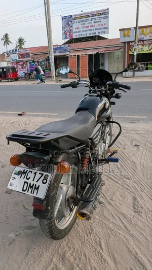 Bajaj Boxer 125 2024 Black