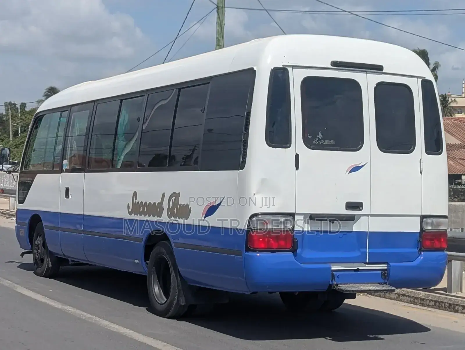 Toyota Coaster 2004 White