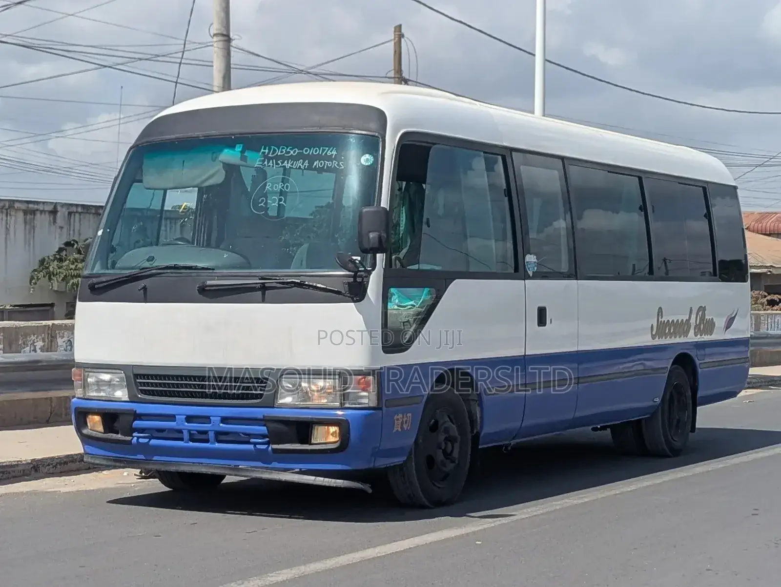 Toyota Coaster 2004 White