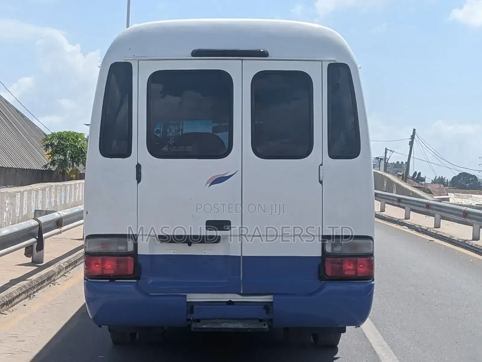 Toyota Coaster 2004 White