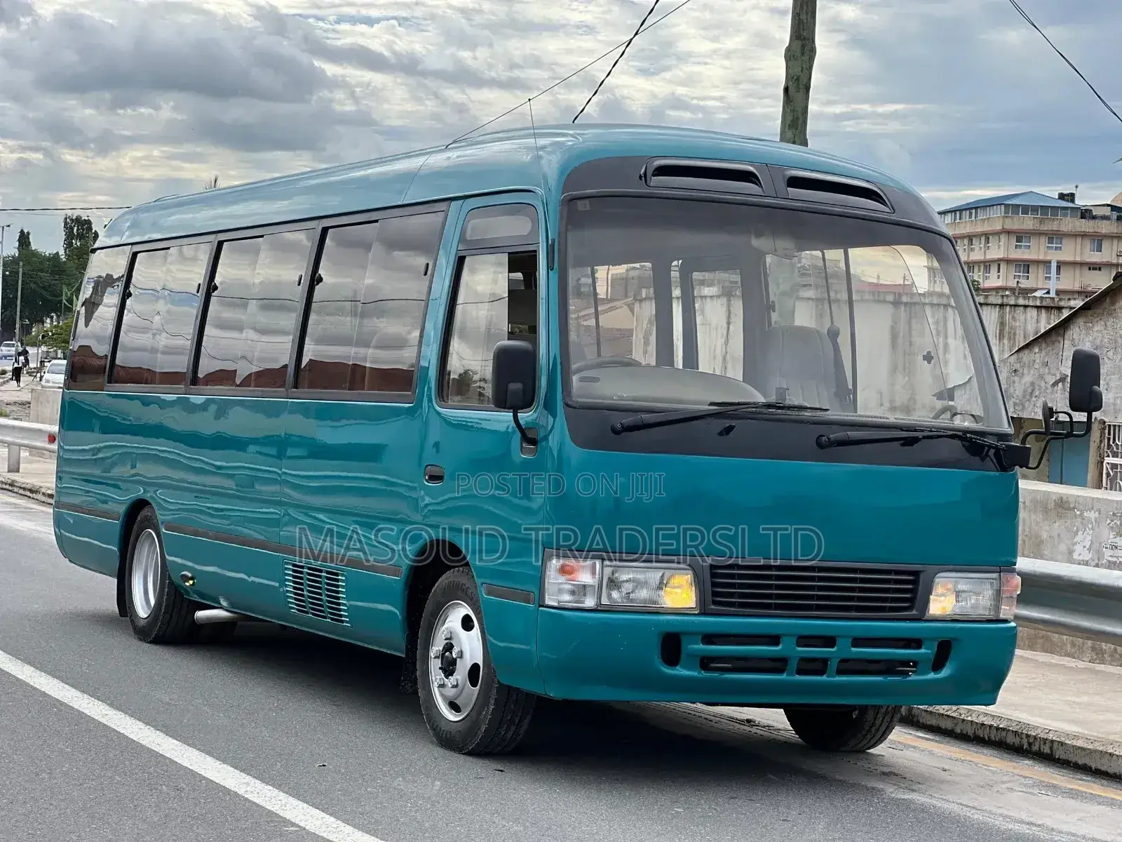 Toyota Coaster 2004 Blue