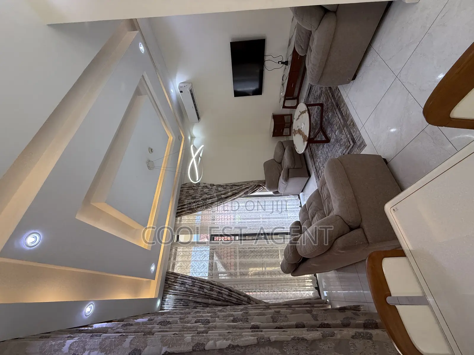2bdrm Apartment in Coolest Estate, Oyster Bay for rent