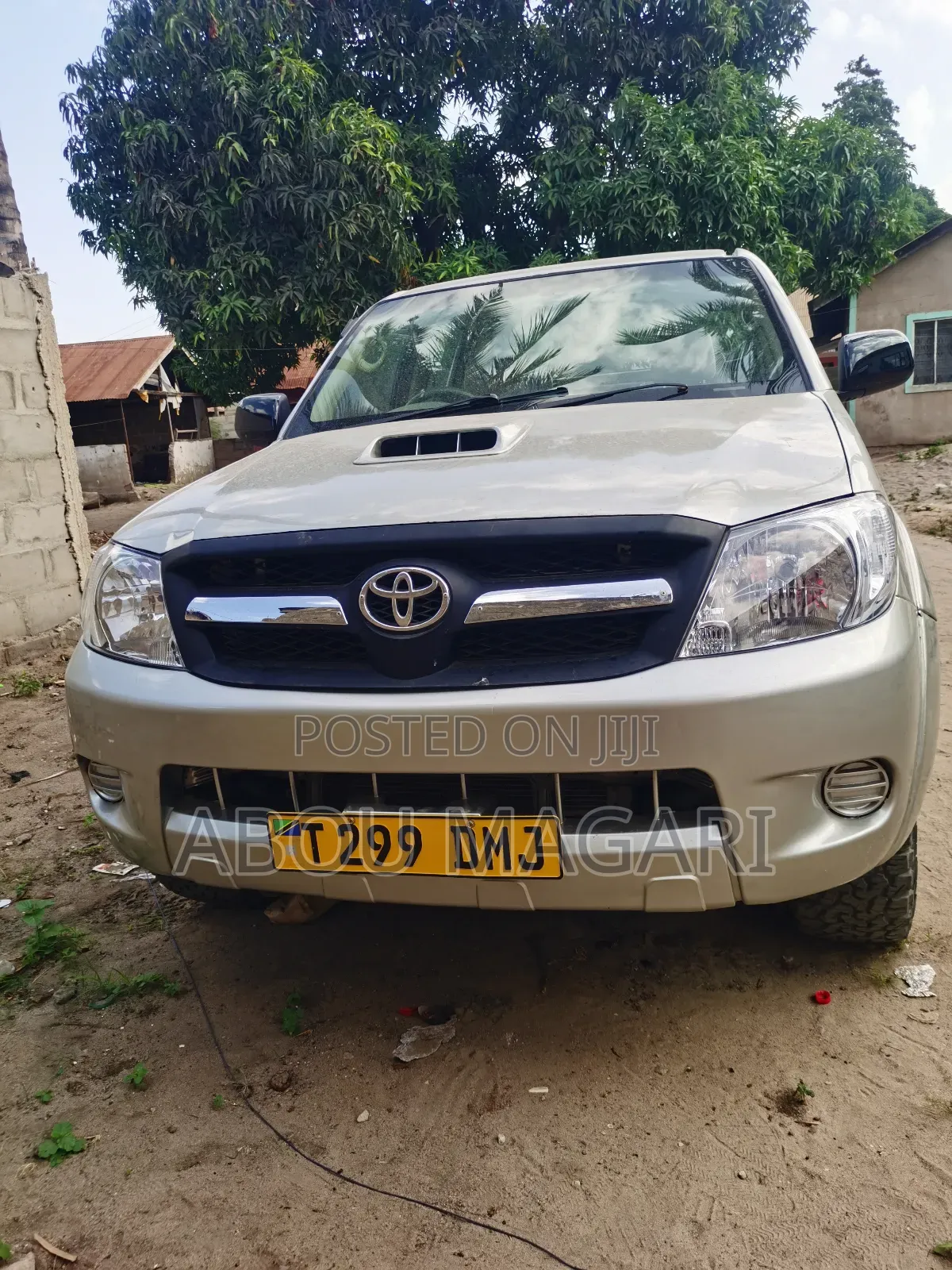 Toyota Hilux 2010 Silver