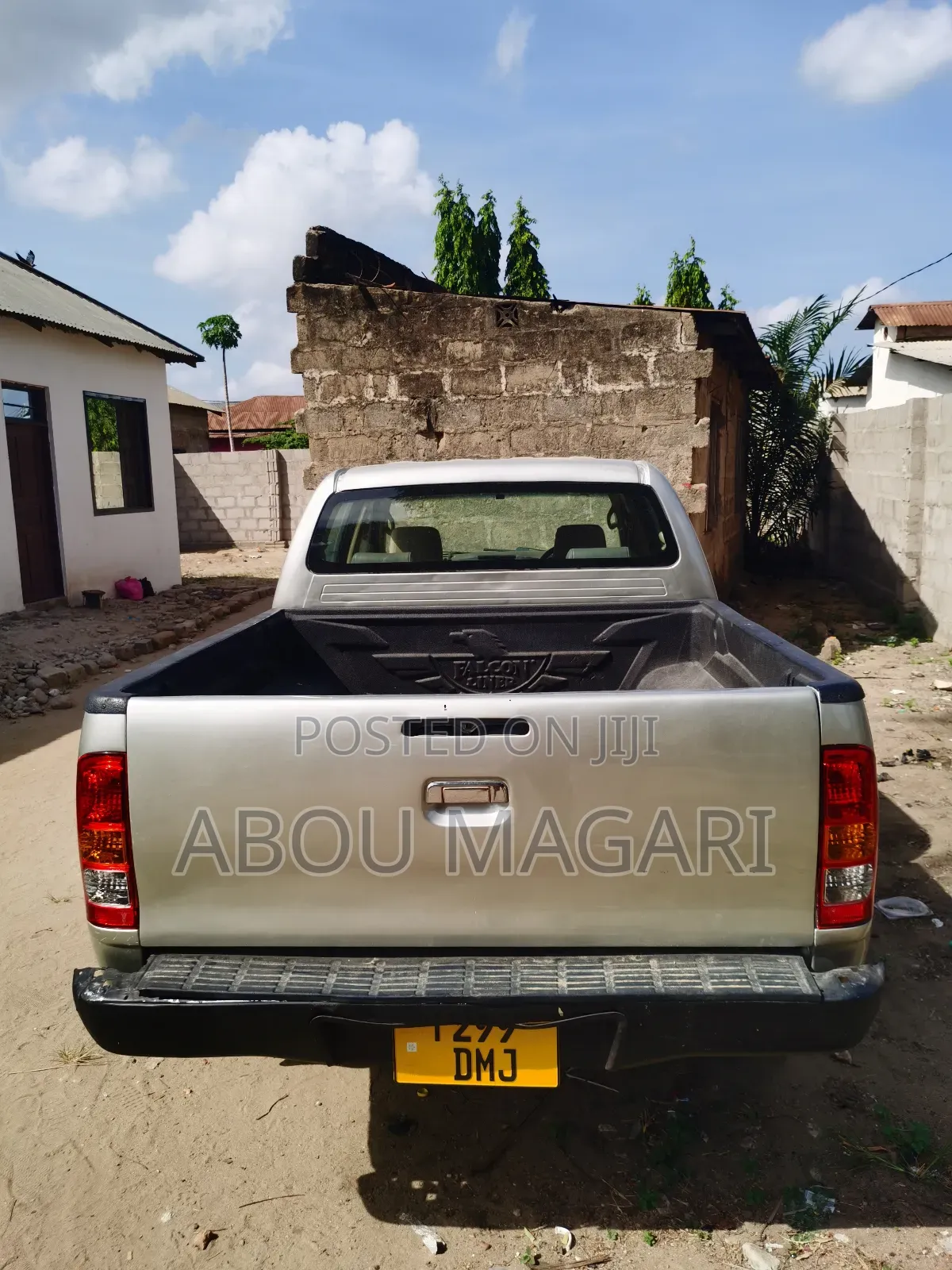 Toyota Hilux 2010 Silver