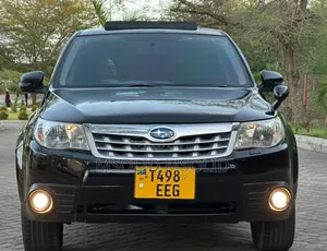 Subaru Forester 2010 Black