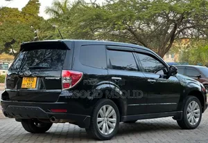 Subaru Forester 2010 Black