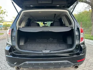 Subaru Forester 2010 Black