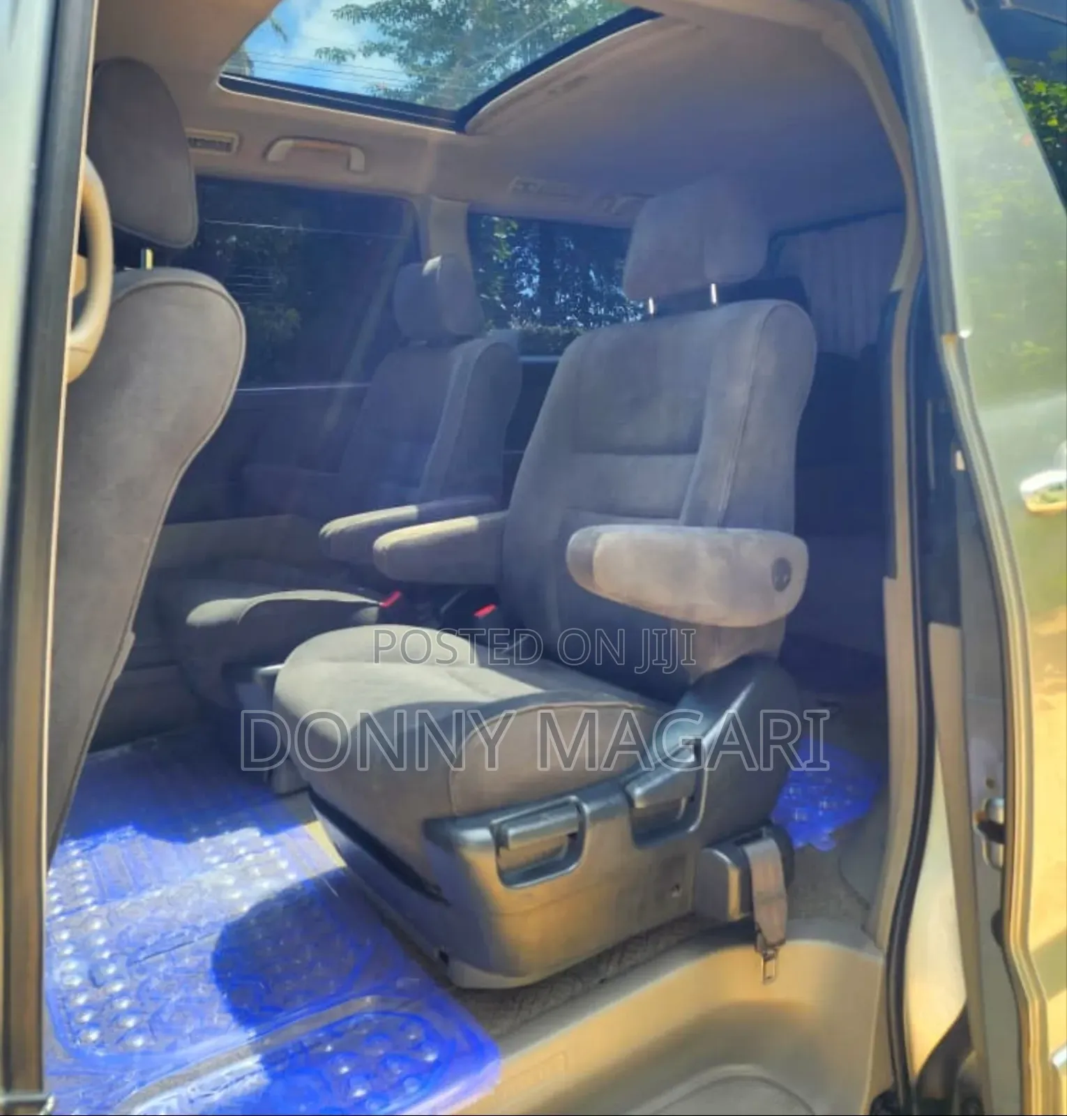 Toyota Alphard 2.4 Petrol AWD 2006 Gray