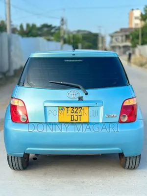 Toyota IST 2006 Blue