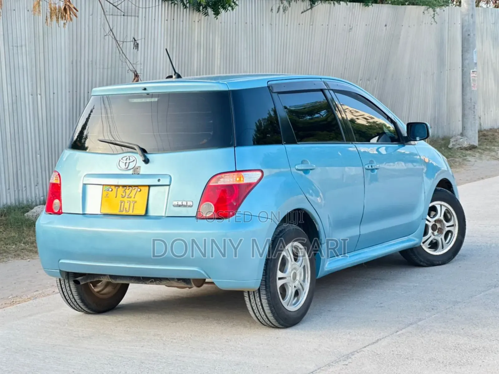Toyota IST 2006 Blue