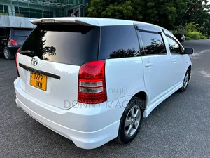 Toyota Wish 2007 White