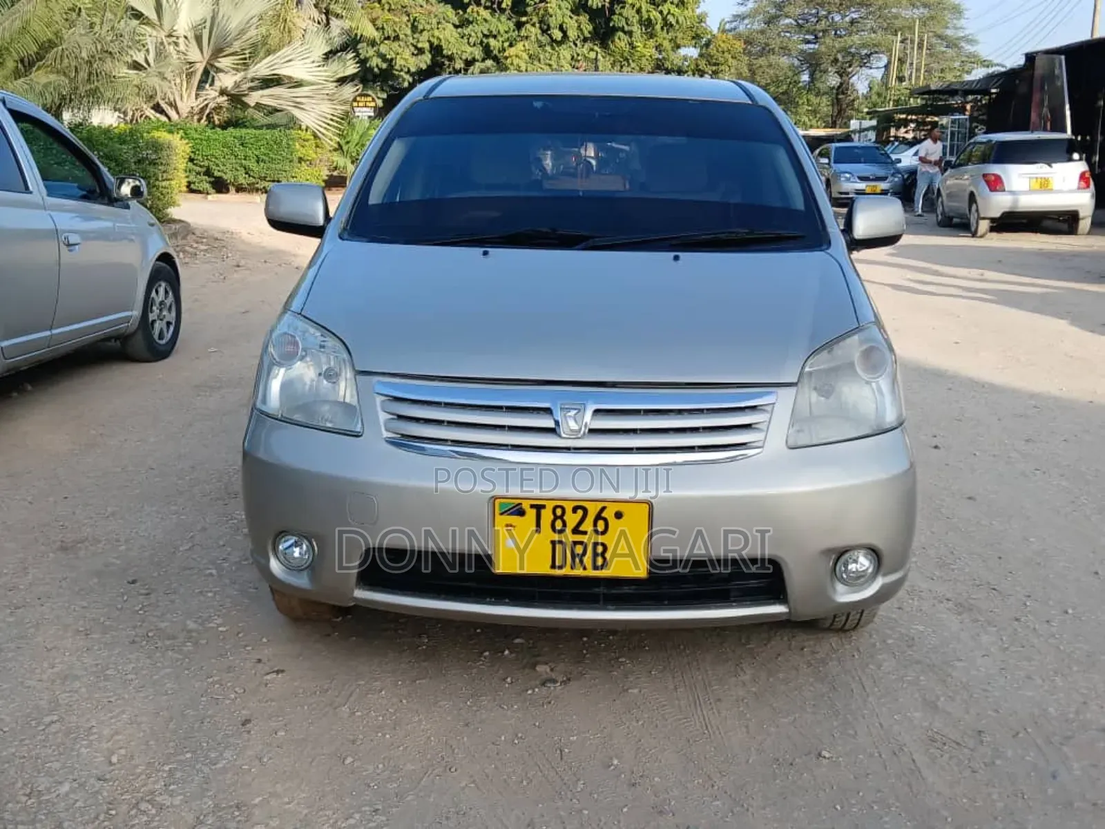 Toyota Raum 1.5 AWD 2005 Silver