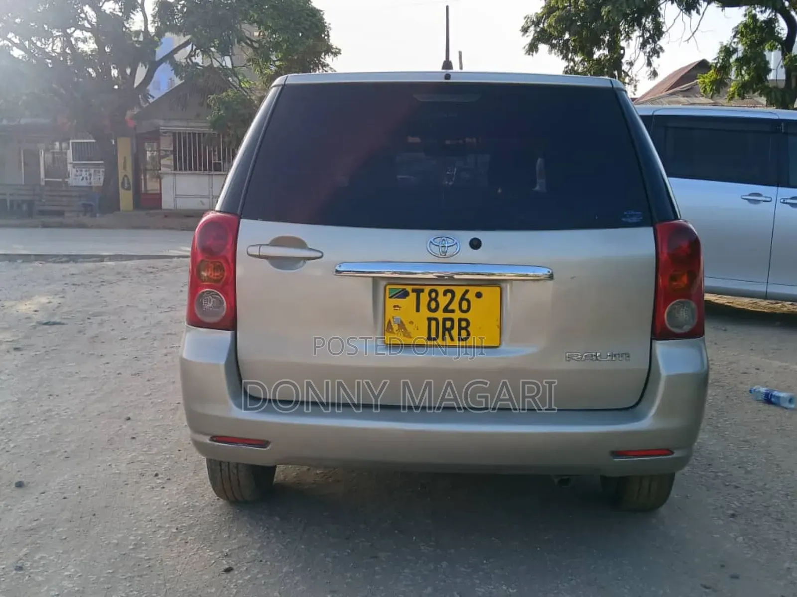 Toyota Raum 1.5 AWD 2005 Silver