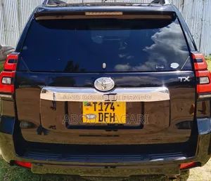 Toyota Land Cruiser Prado 4.0 Petrol TX 2013 Black