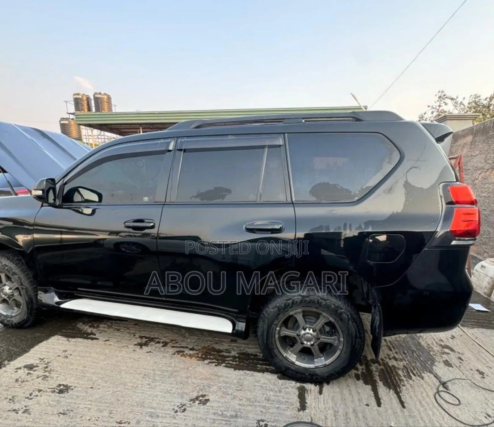 Toyota Land Cruiser Prado 4.0 Petrol TX 2013 Black