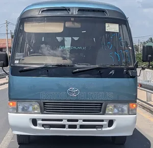 Toyota Coaster 2003 Blue
