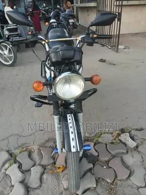 TVS HLX 125 2024 Black