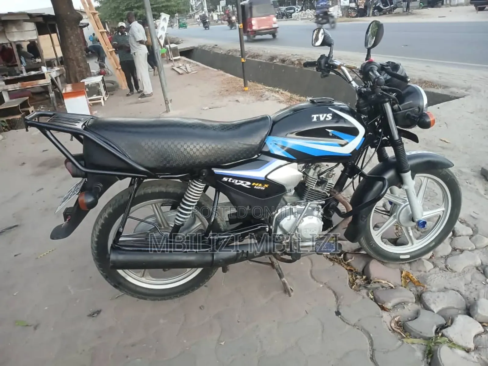 TVS HLX 125 2024 Black