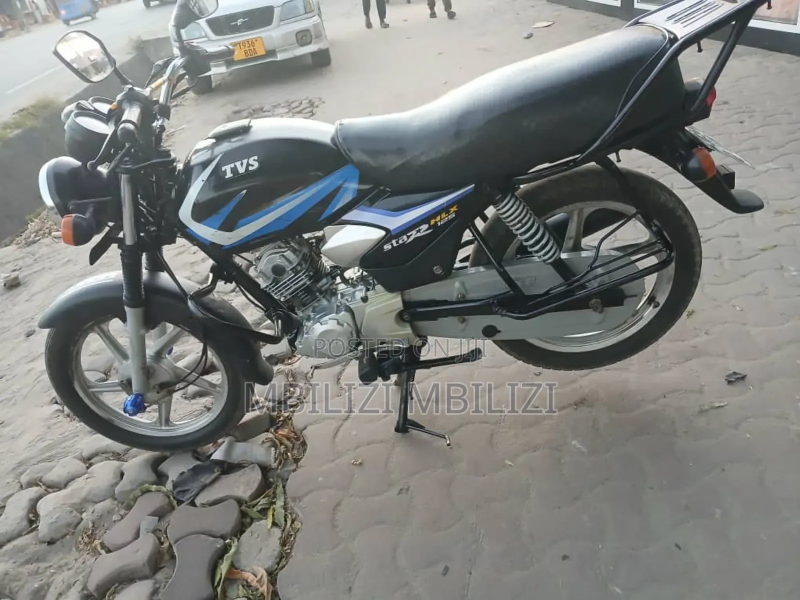 TVS HLX 125 2024 Black
