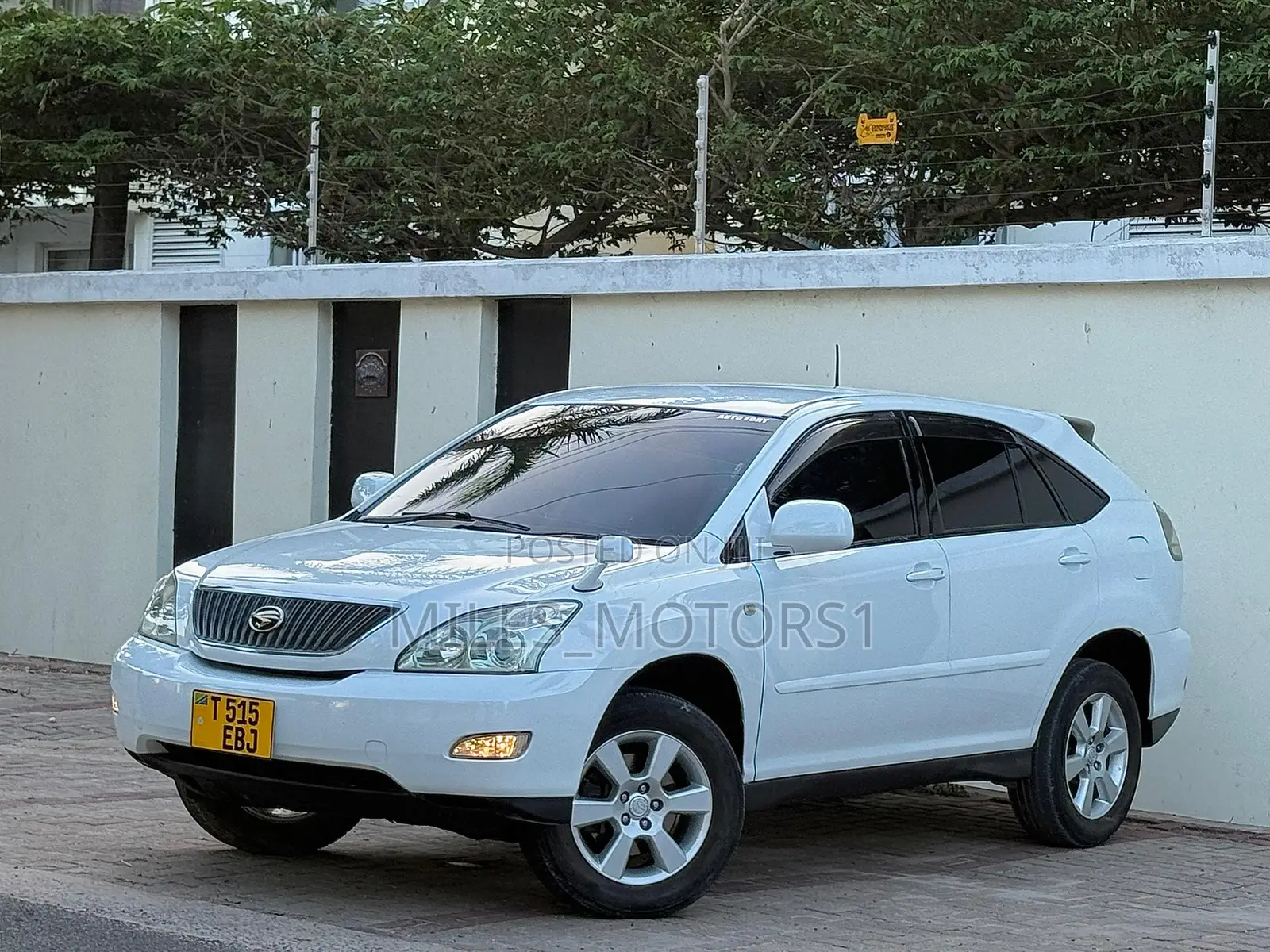 Toyota Harrier 2007 White