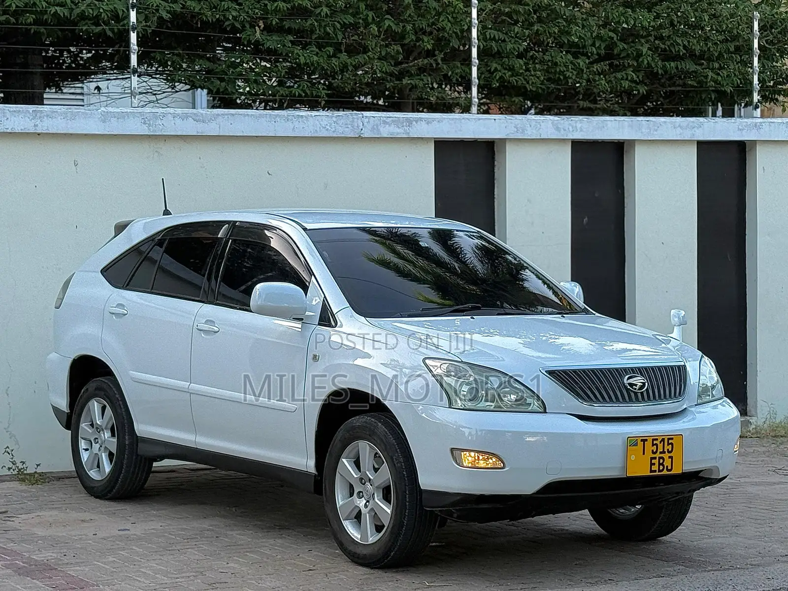 Toyota Harrier 2007 White