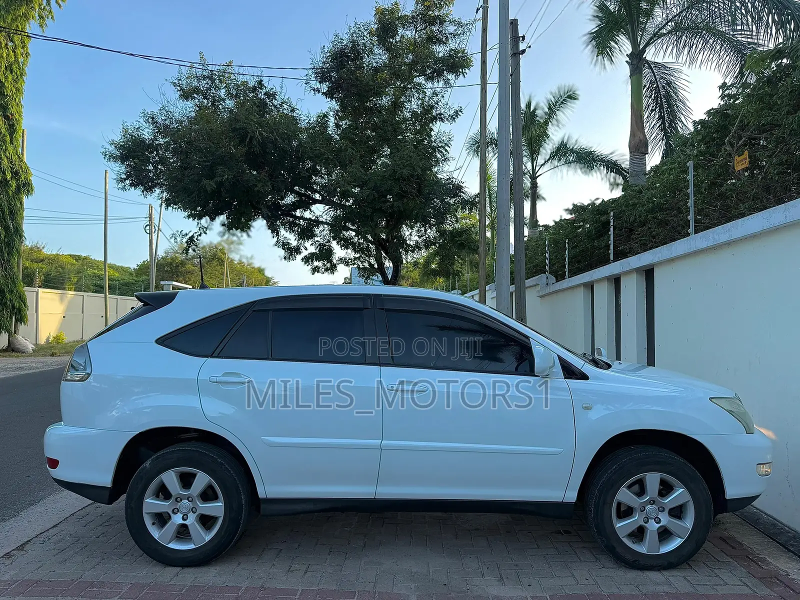 Toyota Harrier 2007 White