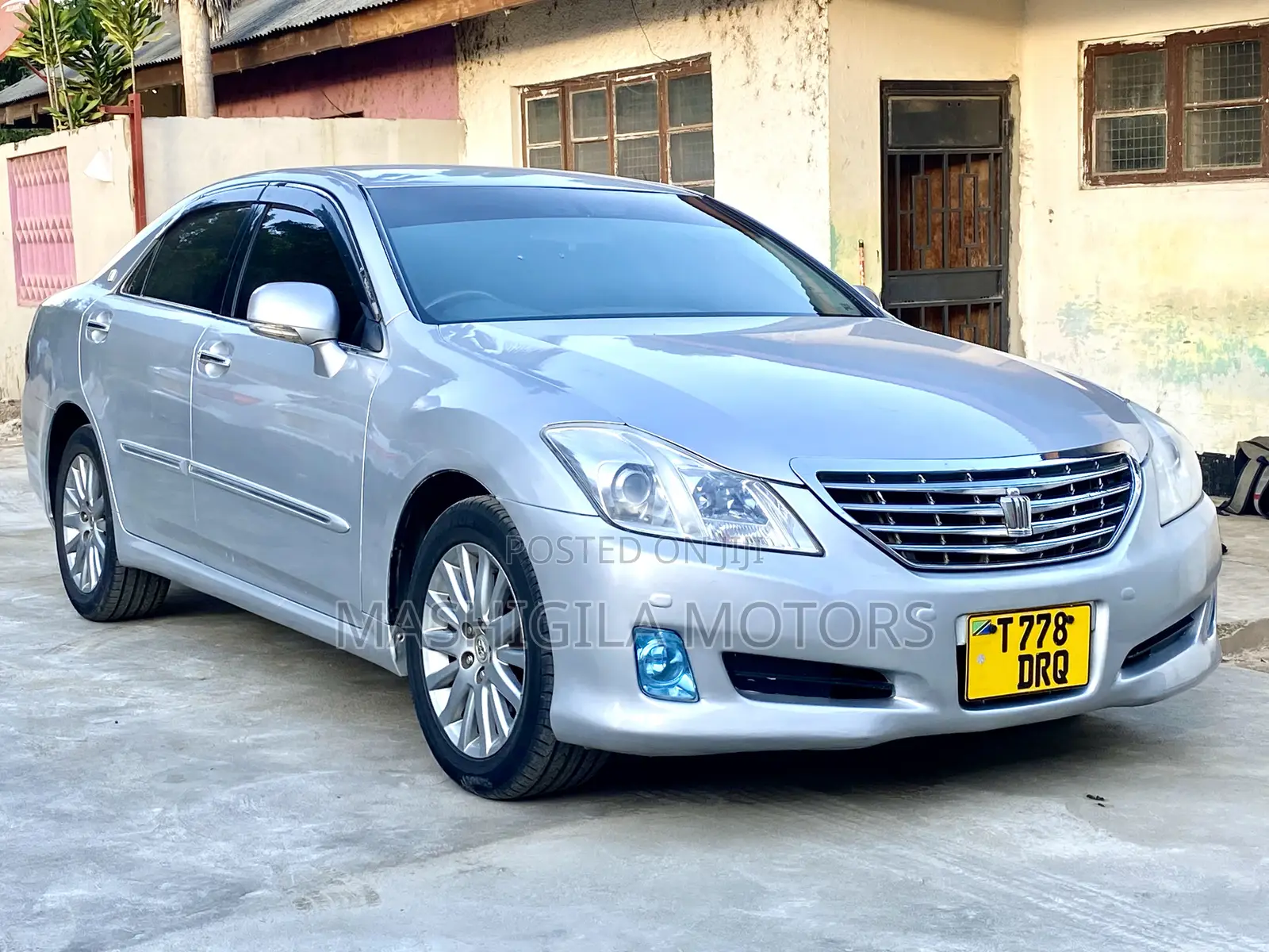 Toyota Crown 2009 Silver