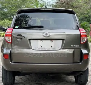 Toyota RAV4 2009 Gray