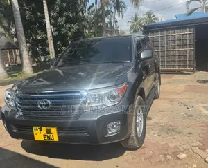 Toyota Land Cruiser 2011 Gray