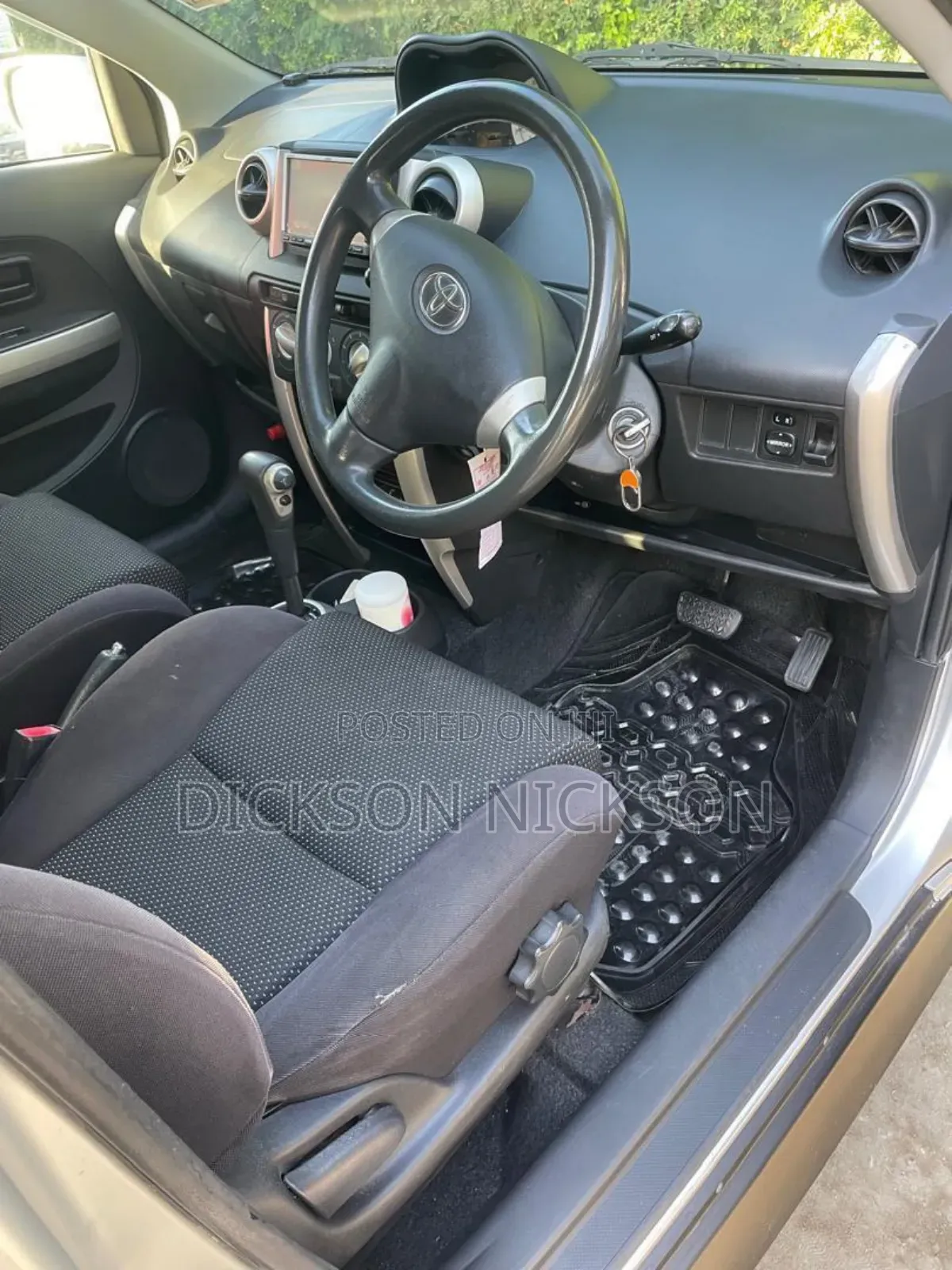 Toyota IST 2003 Gray