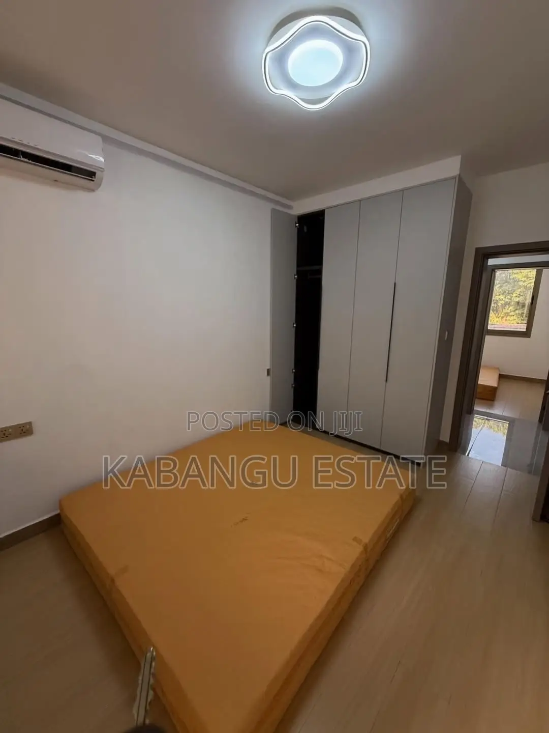 3bdrm Apartment in Oysterbay for sale