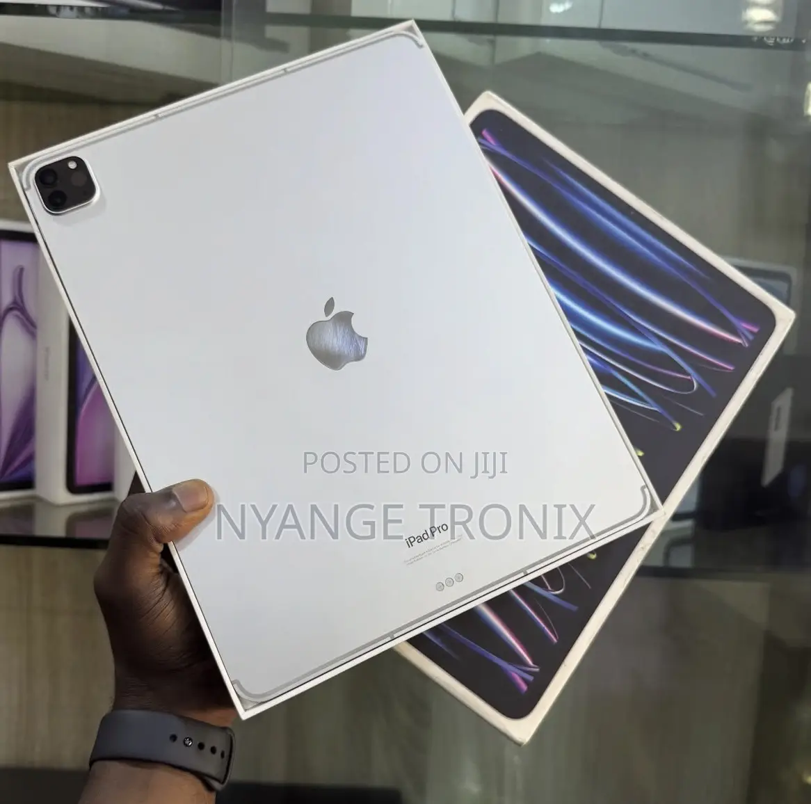 New Apple iPad Pro 12.9 (2022) 128 GB Silver