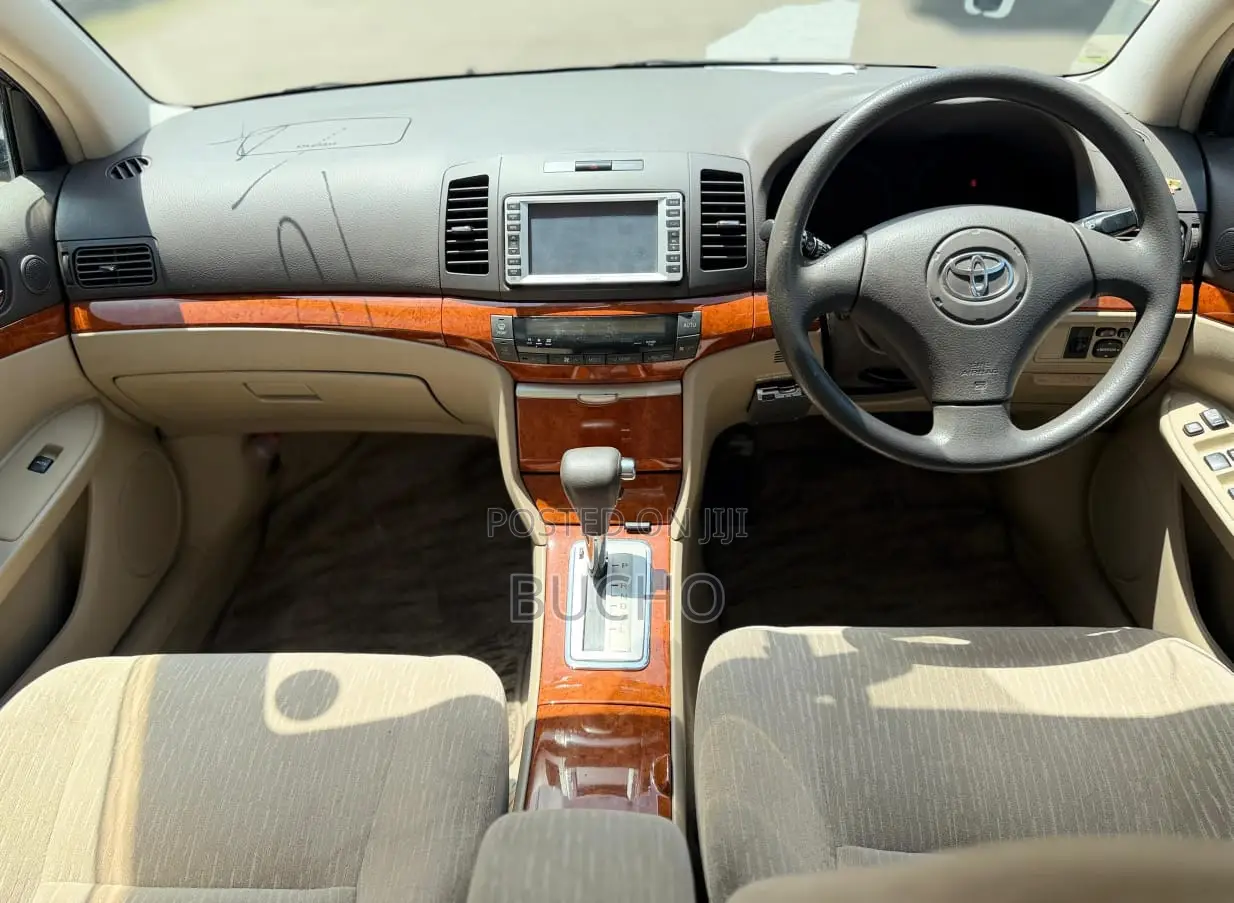 Toyota Premio 2003 Silver