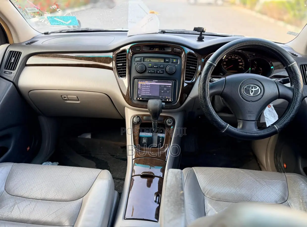 Toyota Kluger 2005 Black