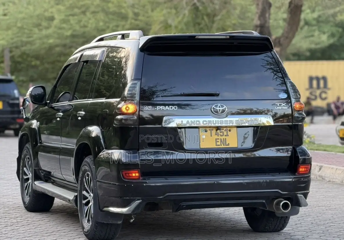 Toyota Land Cruiser Prado 2007 Black