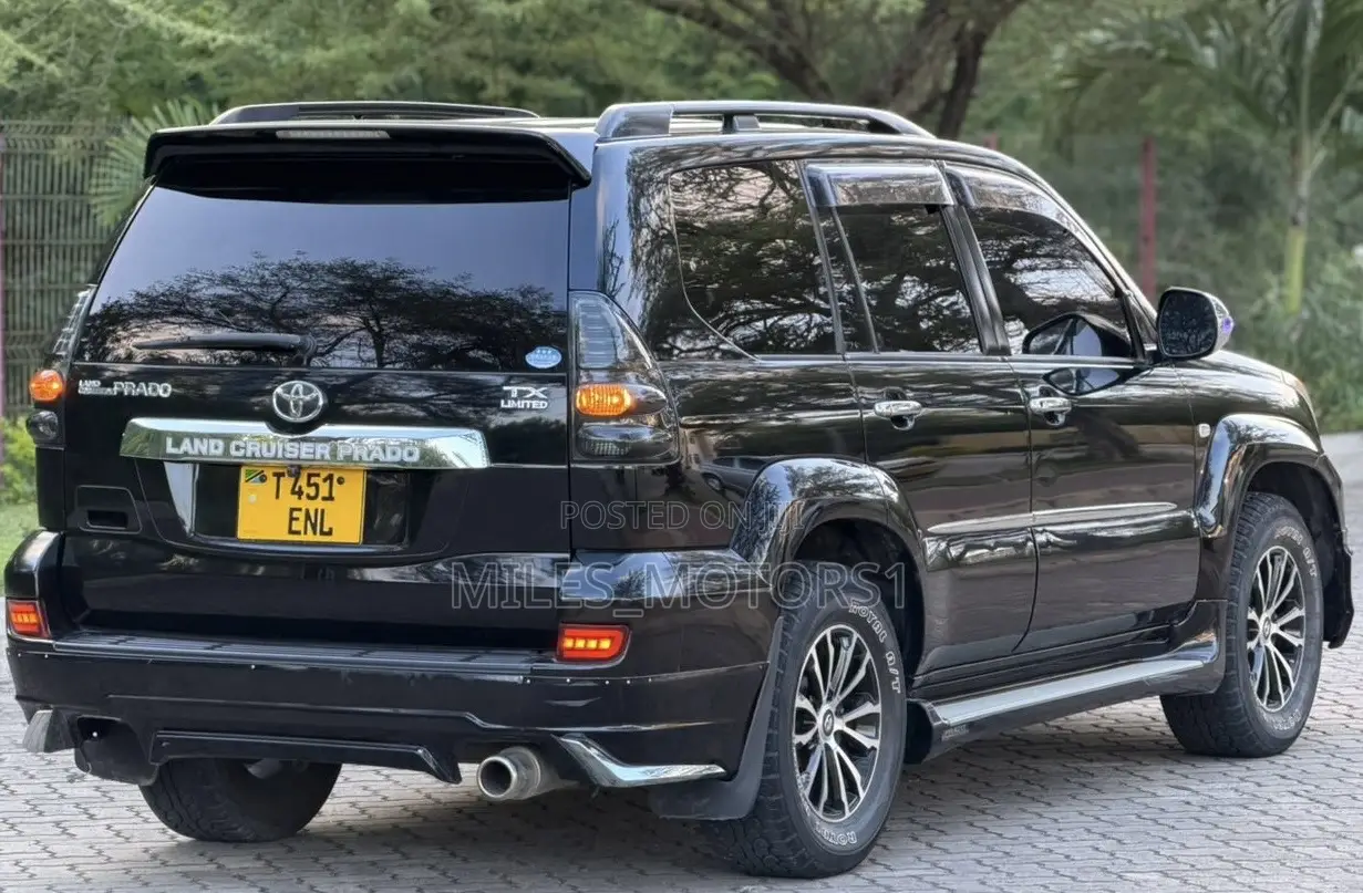 Toyota Land Cruiser Prado 2007 Black