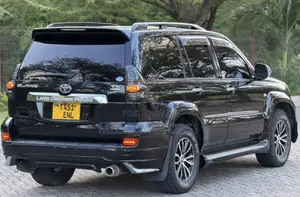 Toyota Land Cruiser Prado 2007 Black