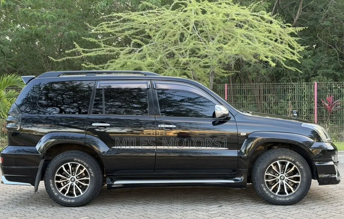 Toyota Land Cruiser Prado 2007 Black