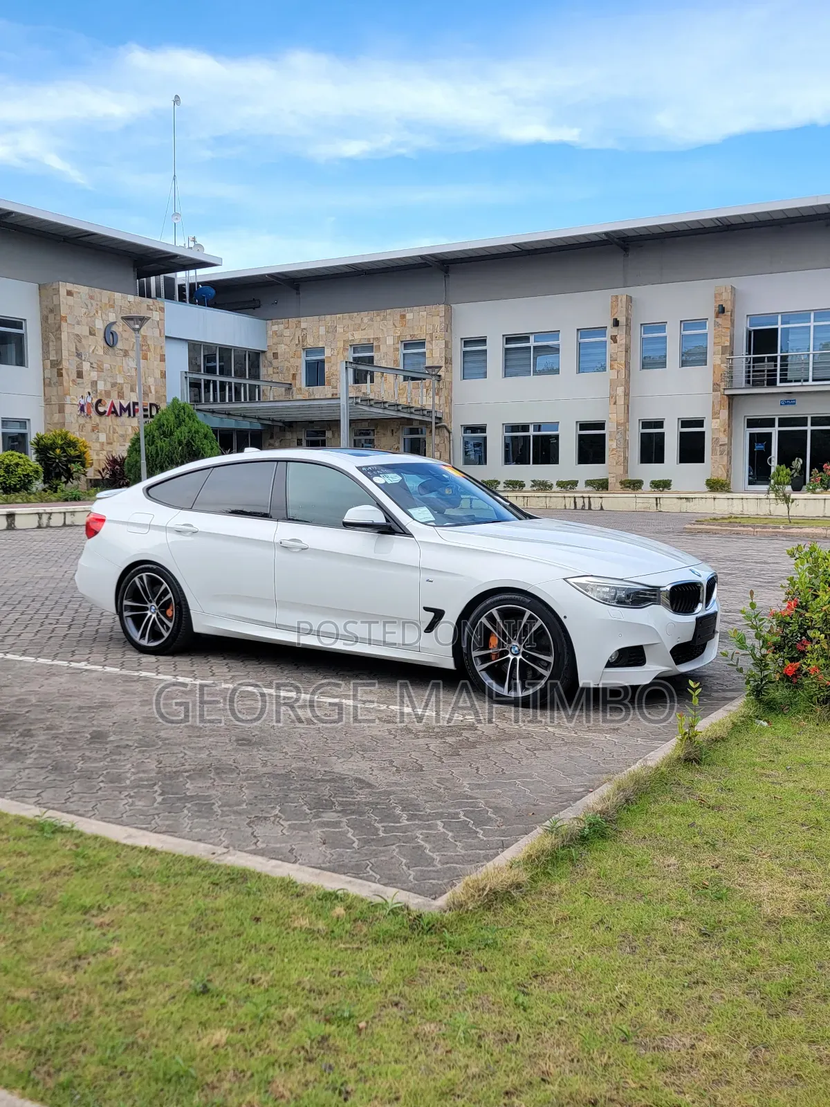 BMW 3 Series 2013 White