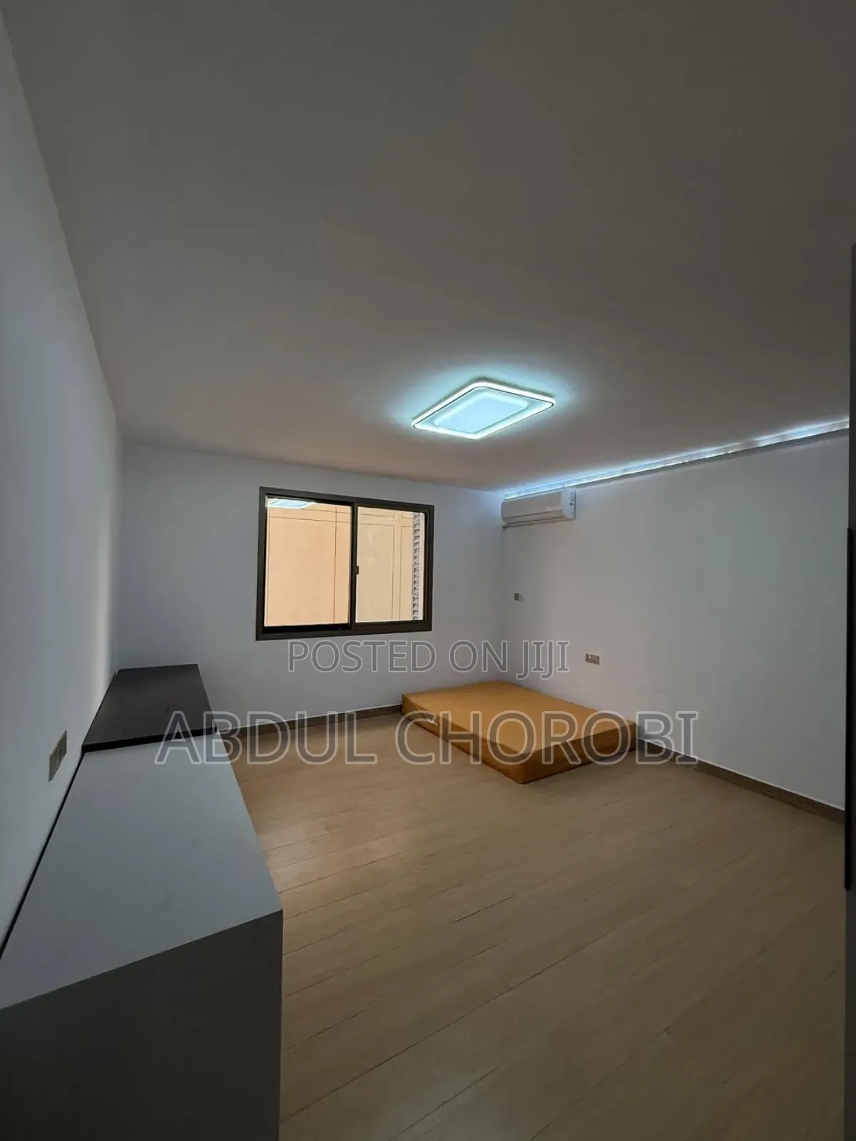 Furnished 3bdrm Apartment in Oyster Bay for sale