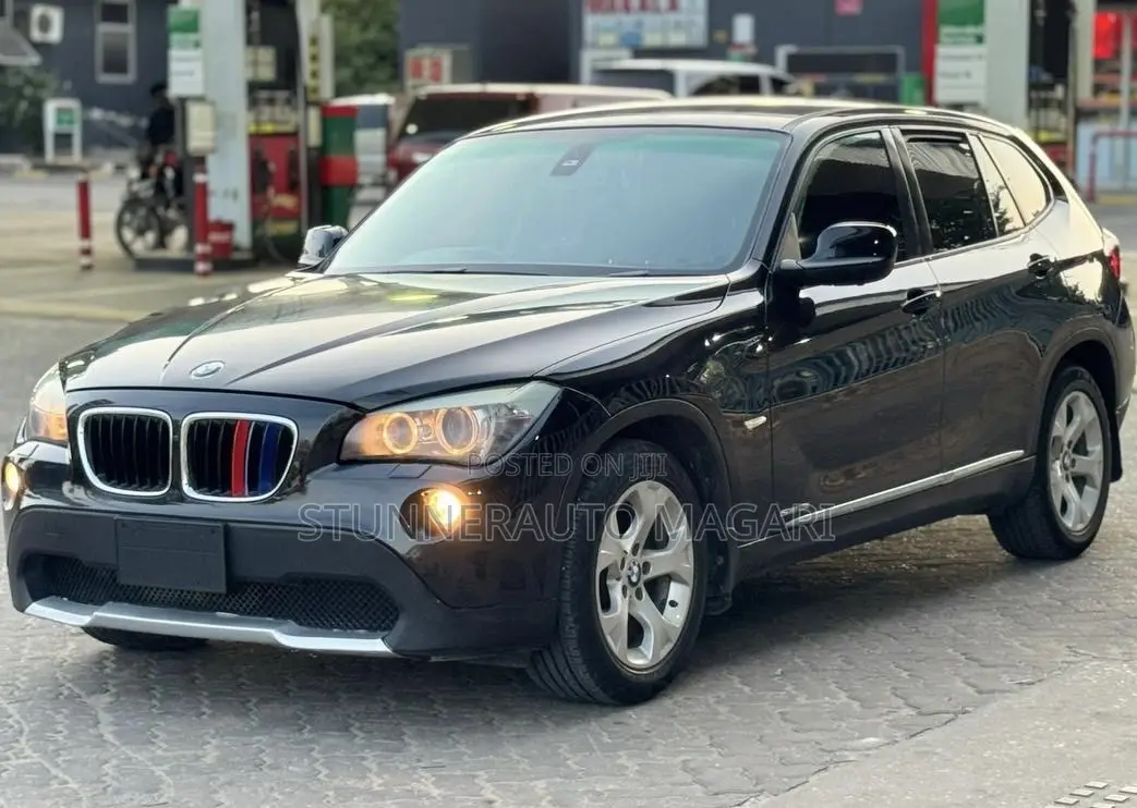 BMW X1 2011 Black